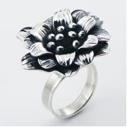 Wholesale Phenomenal Beaded Center Contoured Vintage Style Rings