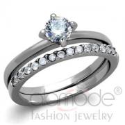 Wholesale Must-Have Stainless Steel AAA Grade CZ Wedding Ring Set