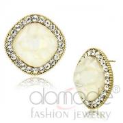 Wholesale Wholesale Gold Plated White Conch Shell Halo Stud Earrings