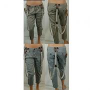 Wholesale Silver Junior�s Assorted Capri Pants 24pcs.