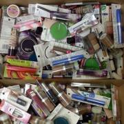 Wholesale Cover Girl Brand New Overstock Cosmetics 300pcs