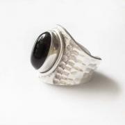 Wholesale BLACK ONYX HAMMERED ADJUSTABLE SILVER RING