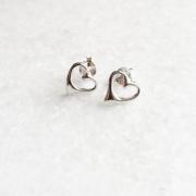 Wholesale HEART SILVER STUD