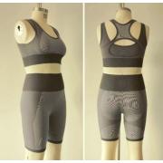Wholesale Ladies Double Layers Racer Back Top Bra And Running Shorts 