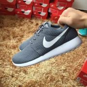 Looking For Sports Sneakers (Vietnam)