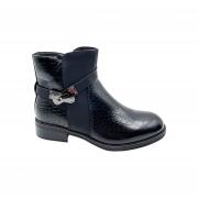 Wholesale Croc-skin Pattern Ankle Boots