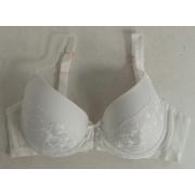 Wholesale Wholesale Joblot Of 20 Avon Aurelia Embroidery White Bra 34B & 34C