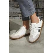 Wholesale Contrast Lace Up Flat Trainer
