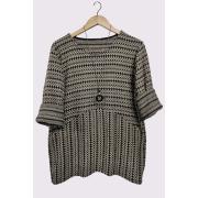 Wholesale Geometric Stitch Front Panel Necklace Top