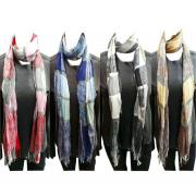 Wholesale Wholesale Joblot Of 24 Ladies Pleated Striped Scarves Multip